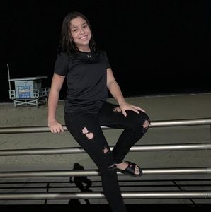 Meet your Posher, Azucena